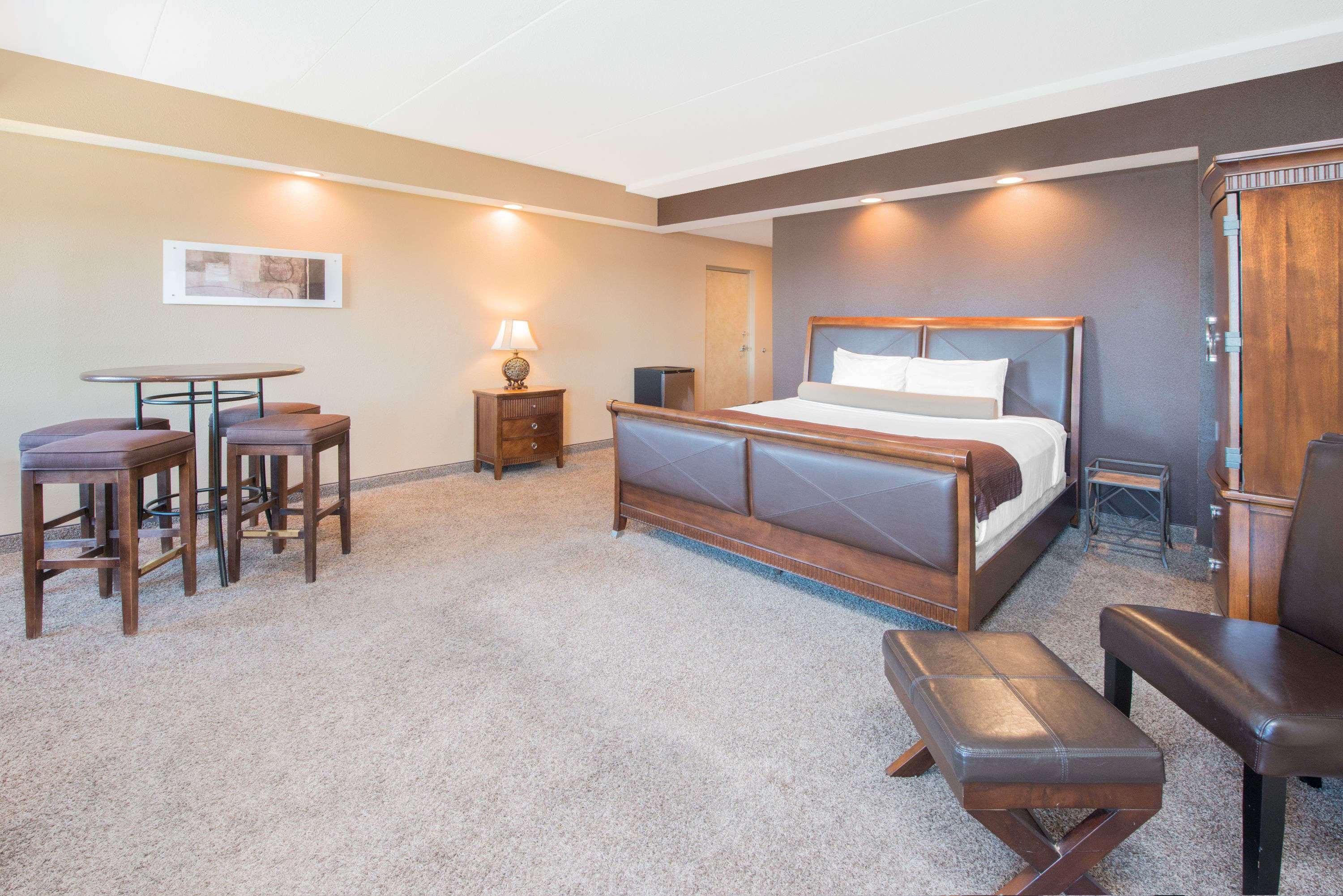Microtel Inn & Suites By Wyndham Quincy Downtown - River Area Kültér fotó