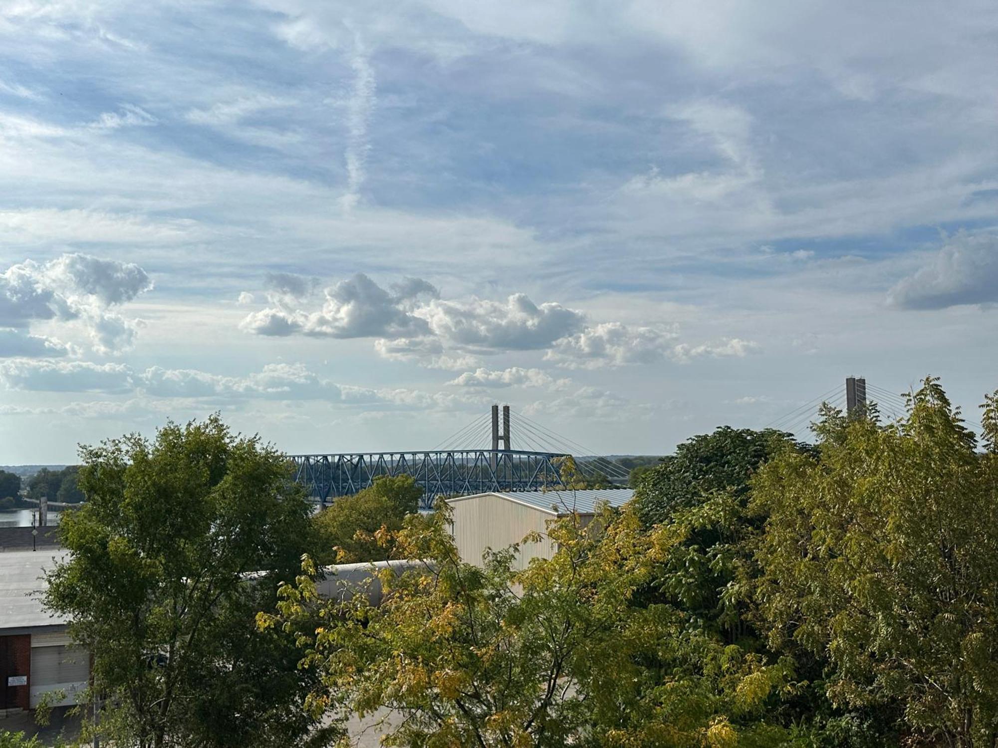Microtel Inn & Suites By Wyndham Quincy Downtown - River Area Kültér fotó