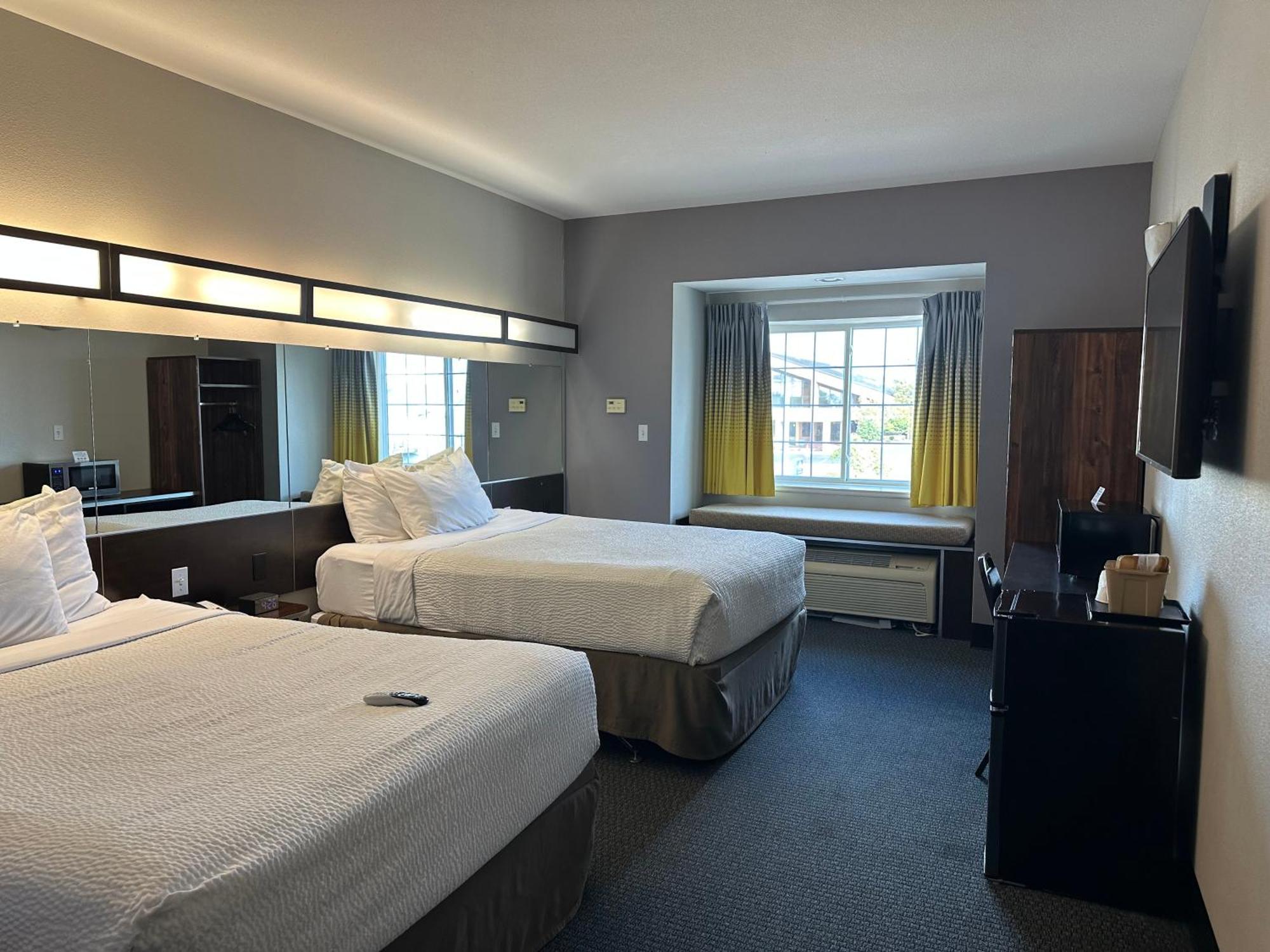 Microtel Inn & Suites By Wyndham Quincy Downtown - River Area Kültér fotó