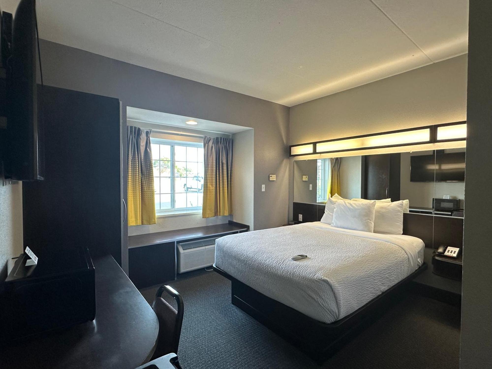 Microtel Inn & Suites By Wyndham Quincy Downtown - River Area Kültér fotó