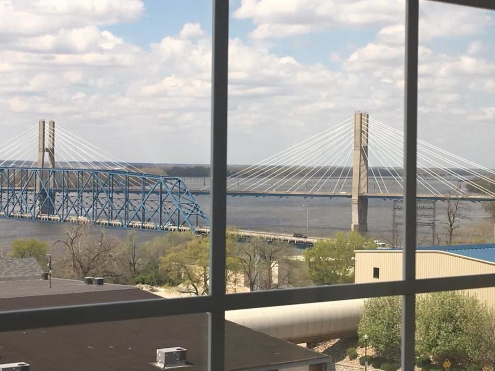 Microtel Inn & Suites By Wyndham Quincy Downtown - River Area Kültér fotó